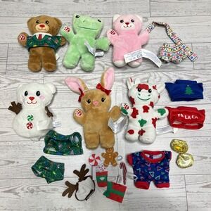Build A Bear Buddies Christmas Holiday Plush Lot Frog Cow Bunny Snowman Clothes